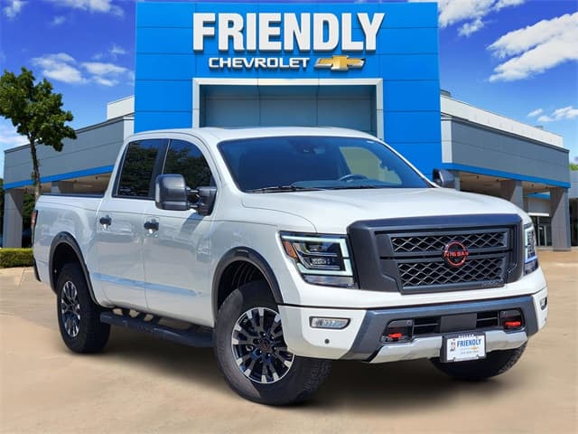 2024 Nissan Titan PRO-4X