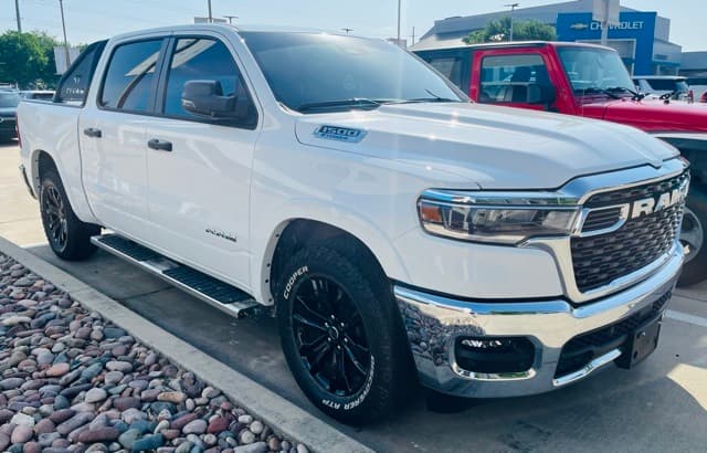 2025 Ram 1500 Big Horn/Lone Star