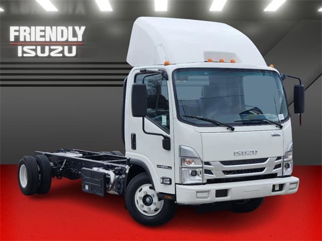 2024 Isuzu NPR HD 