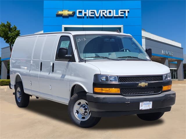2025 Chevrolet Express 2500 Work Van