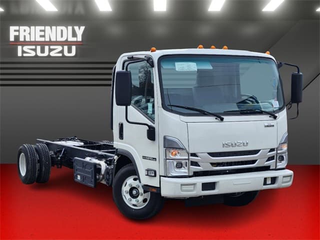 2024 Isuzu NPR HD 