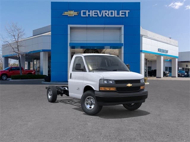2025 Chevrolet Express 3500 Work Van